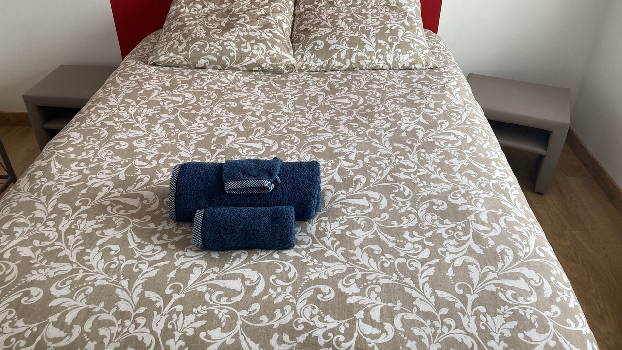 Photo of Bedroom in Fleury-les-Aubrais