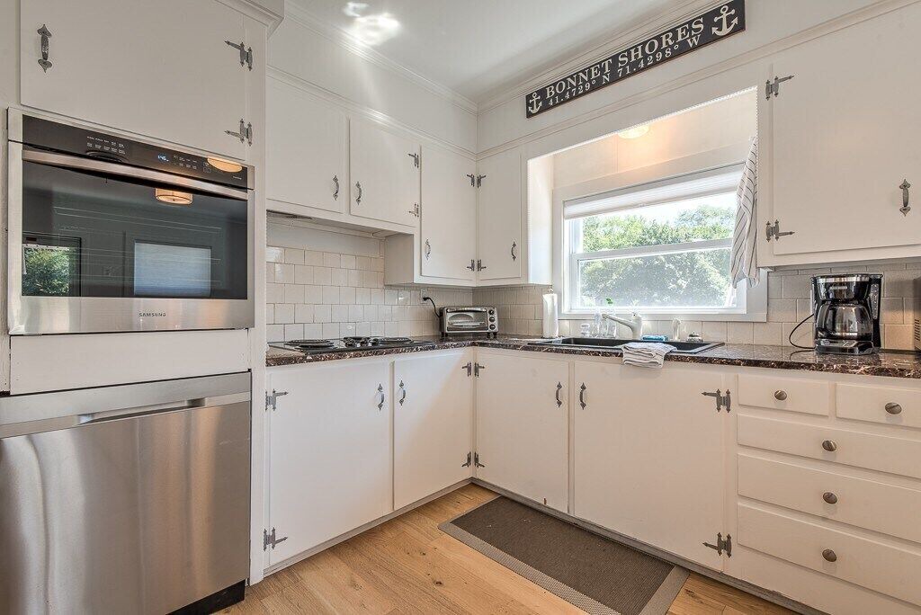 Photo of Kitchen in Saunderstown