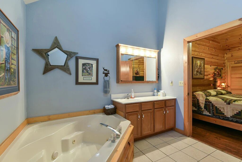 Photo of Bathroom in Notch Estates