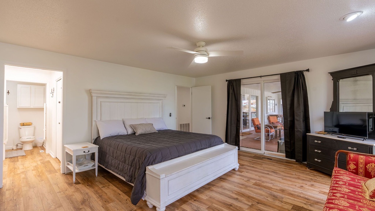 Photo of Bedroom in Heber Springs