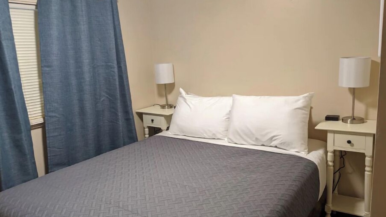 Photo of Bedroom in Martin City