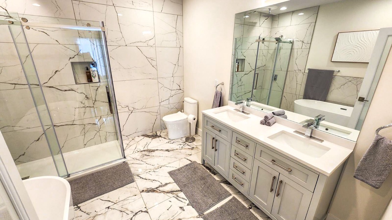 Photo of Bathroom in The Gate