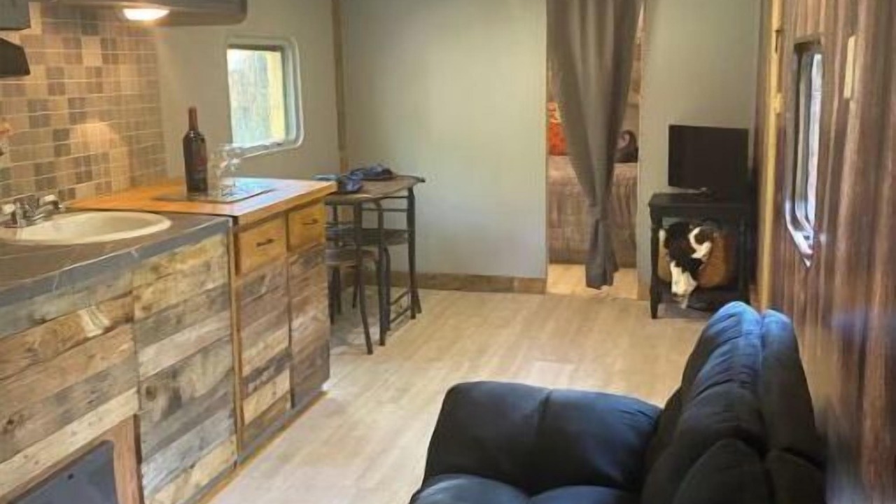Photo of Livingroom in Huntsville