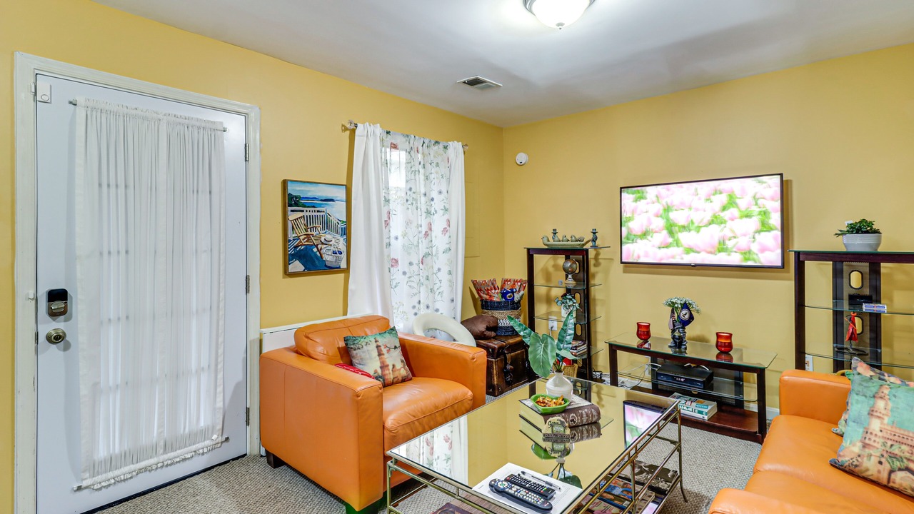 Photo of Bedroom in Centreville
