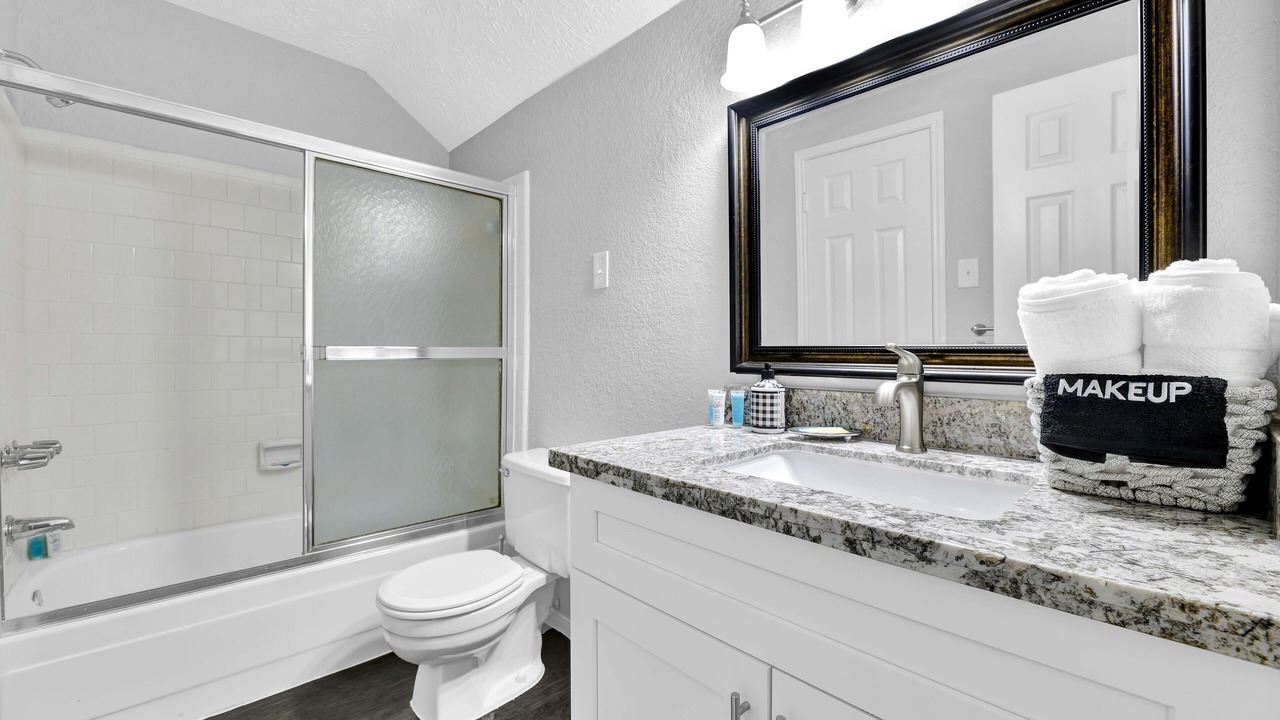 Photo of Bathroom in Atascocita
