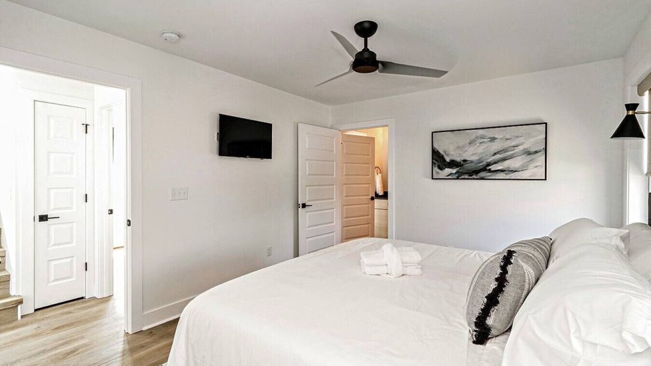 Photo of Bedroom in Northeast Virginia Beach