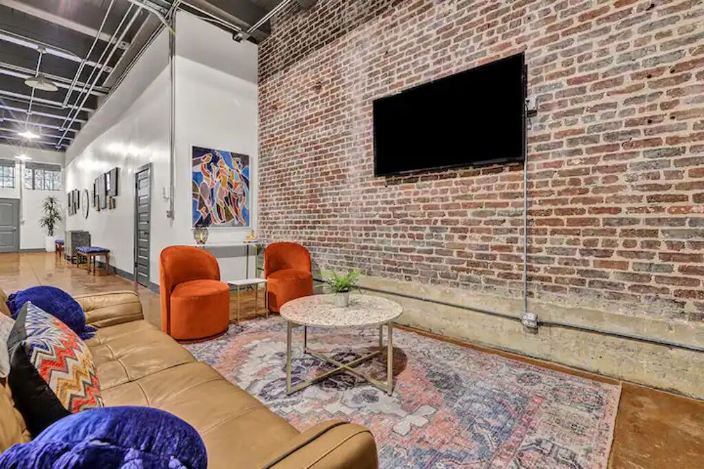 Photo of Livingroom in Five Points South