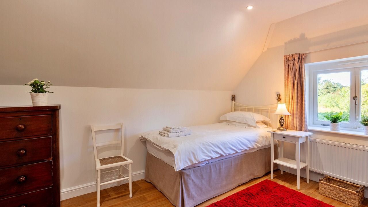 Photo of Bedroom in Freefolk