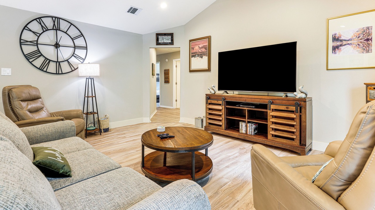 Photo of Bedroom in San Marcos