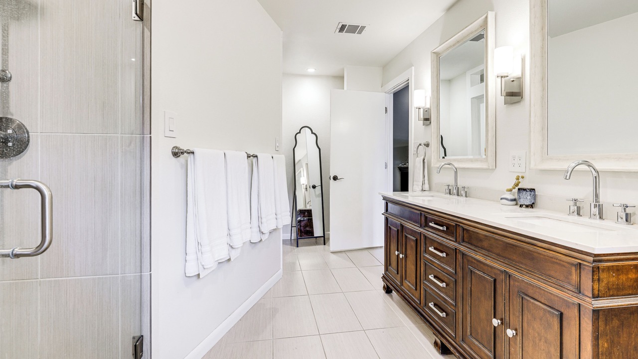 Photo of Bathroom in San Marcos