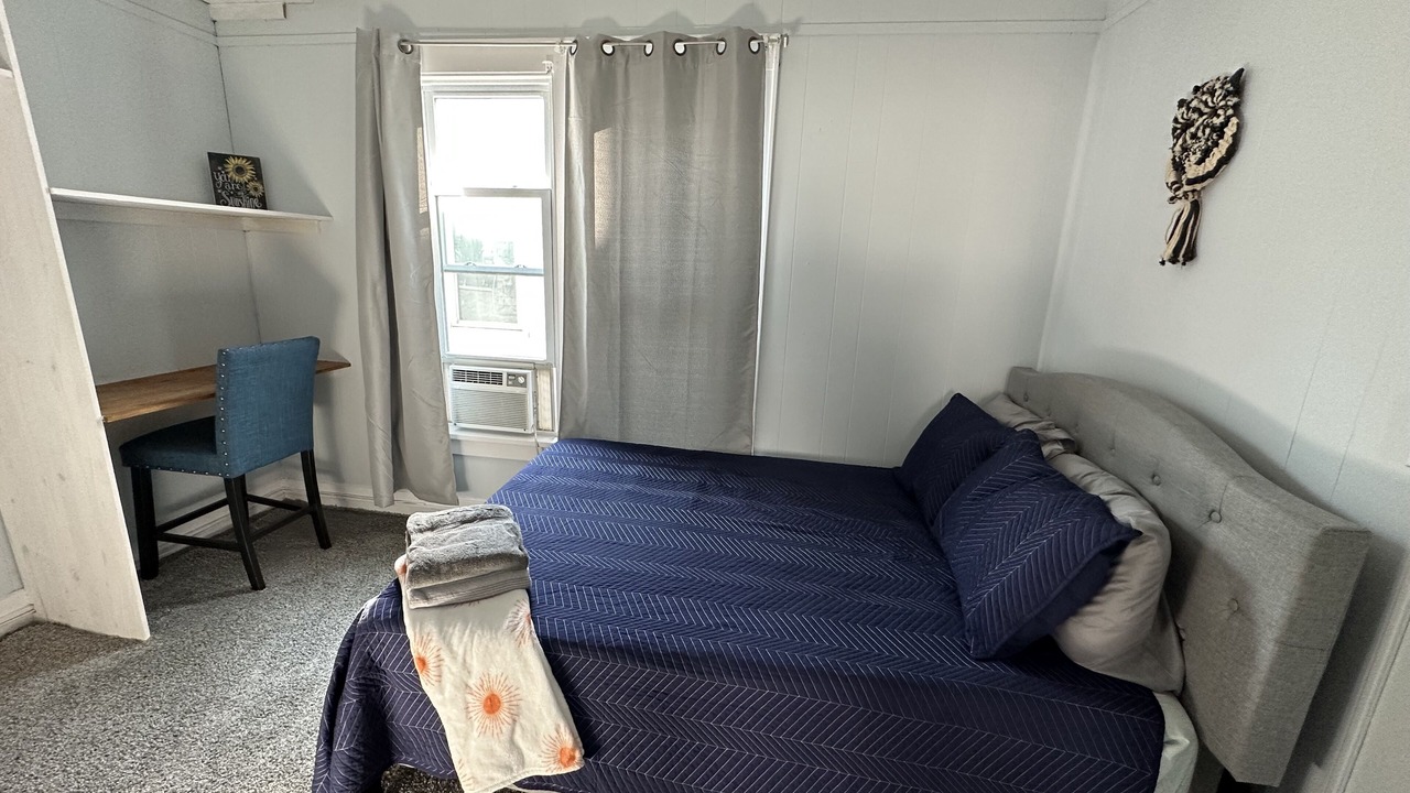 Photo of Bedroom in Cortland