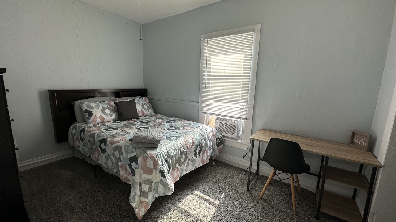 Photo of Bedroom in Cortland