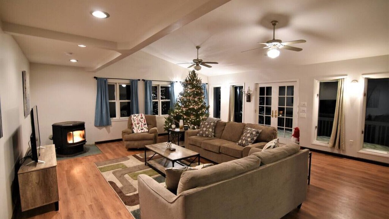 Photo of Bedroom in Blodgett Mills