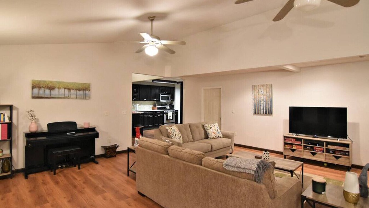 Photo of Bedroom in Blodgett Mills