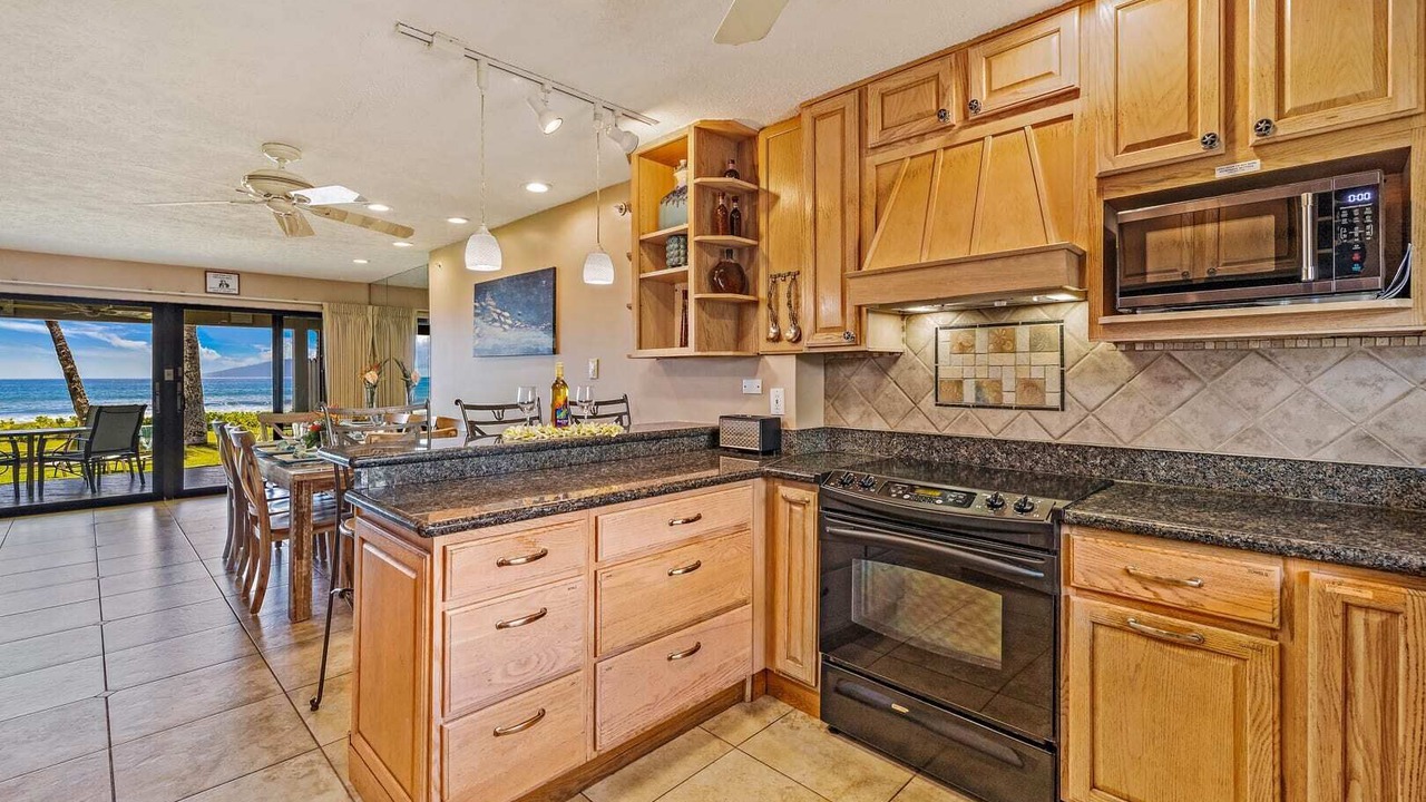 Photo of Kitchen in Downtown Lahaina