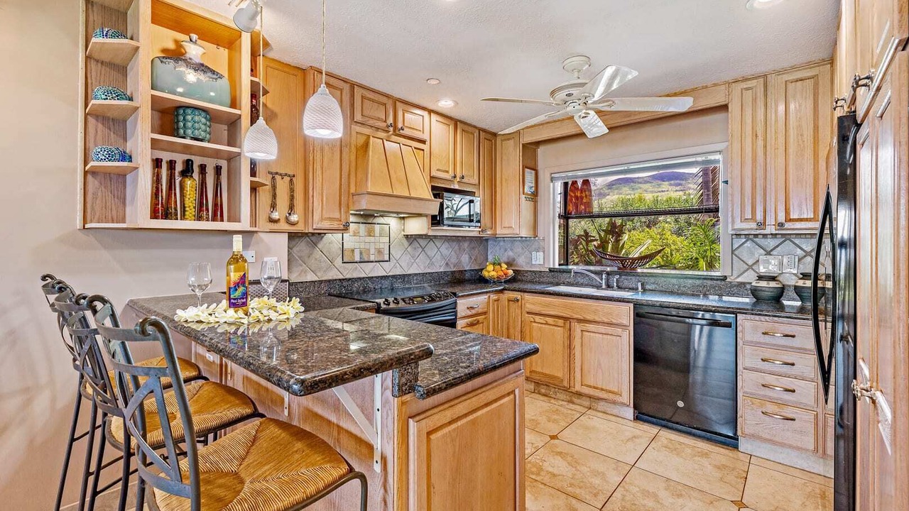 Photo of Kitchen in Downtown Lahaina