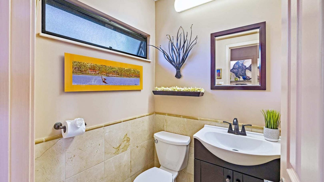 Photo of Others in Downtown Lahaina