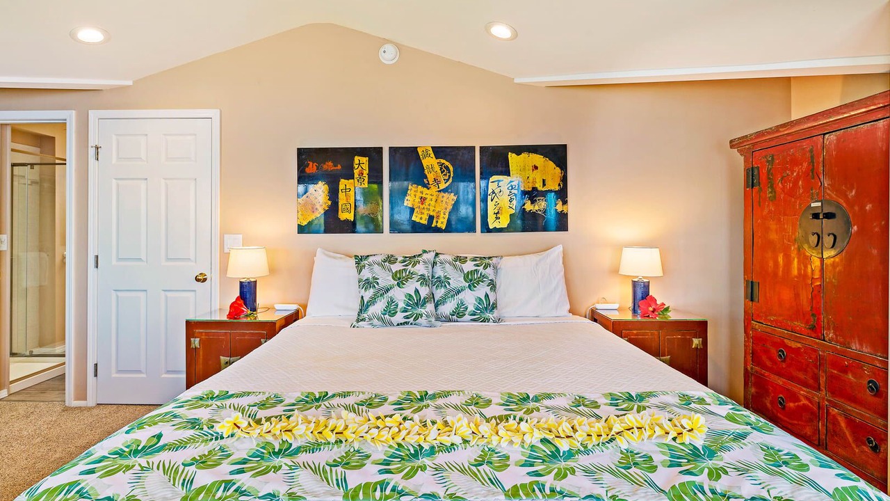 Photo of Bedroom in Downtown Lahaina