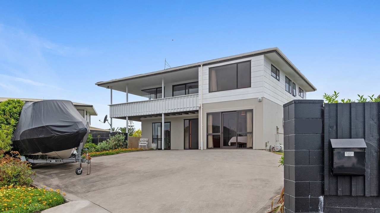 Photo of Outdoor in One Tree Point