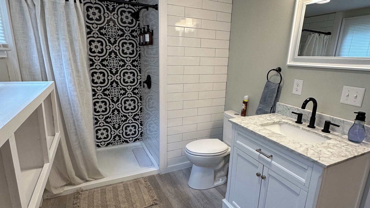 Photo of Bathroom in Cortland