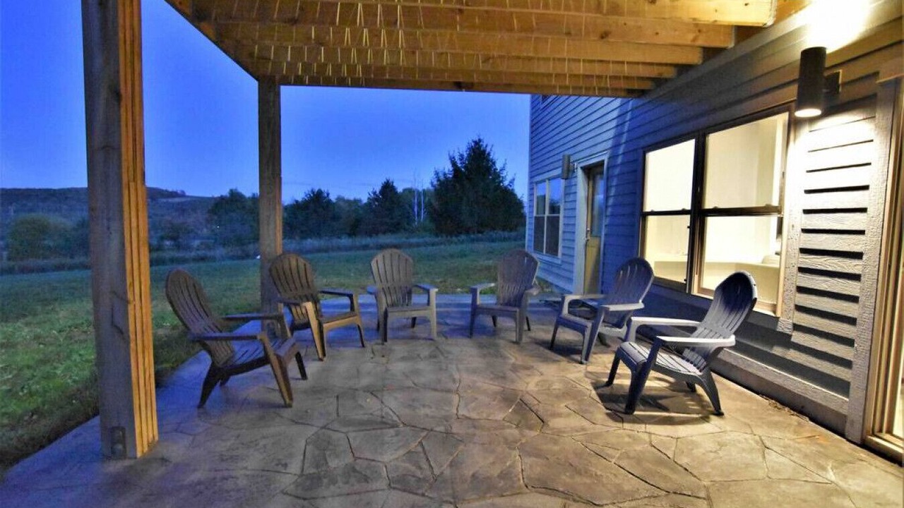 Photo of Patio Balcony in Cortland