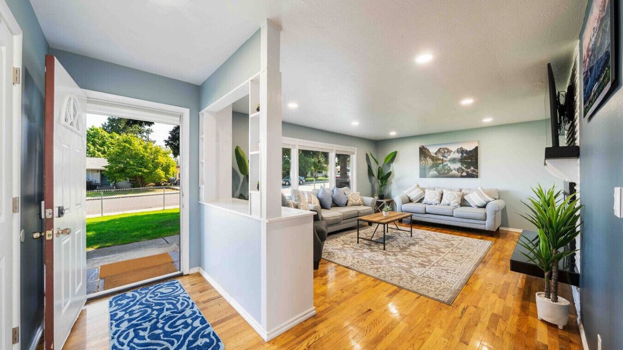 Photo of Others in Wenatchee