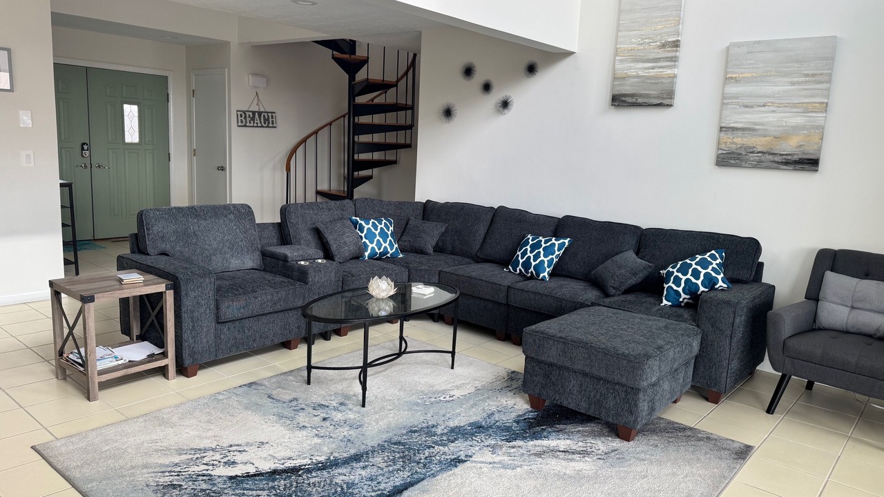 Photo of Livingroom in Point Judith