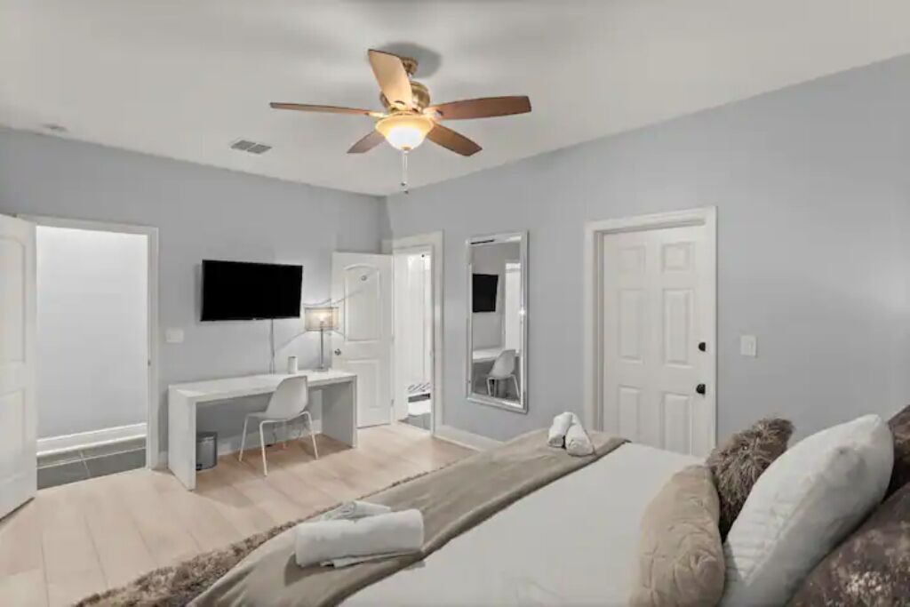 Photo of Bedroom in College Park