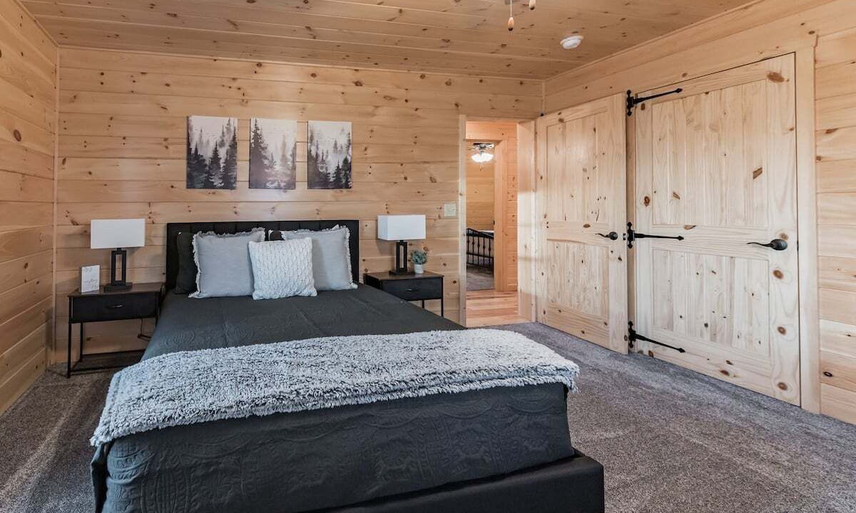 Photo of Bedroom in Vermontville