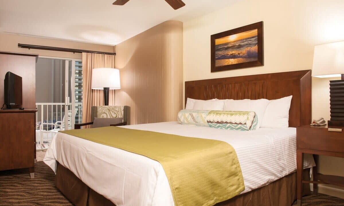 Photo of Bedroom in Waikiki
