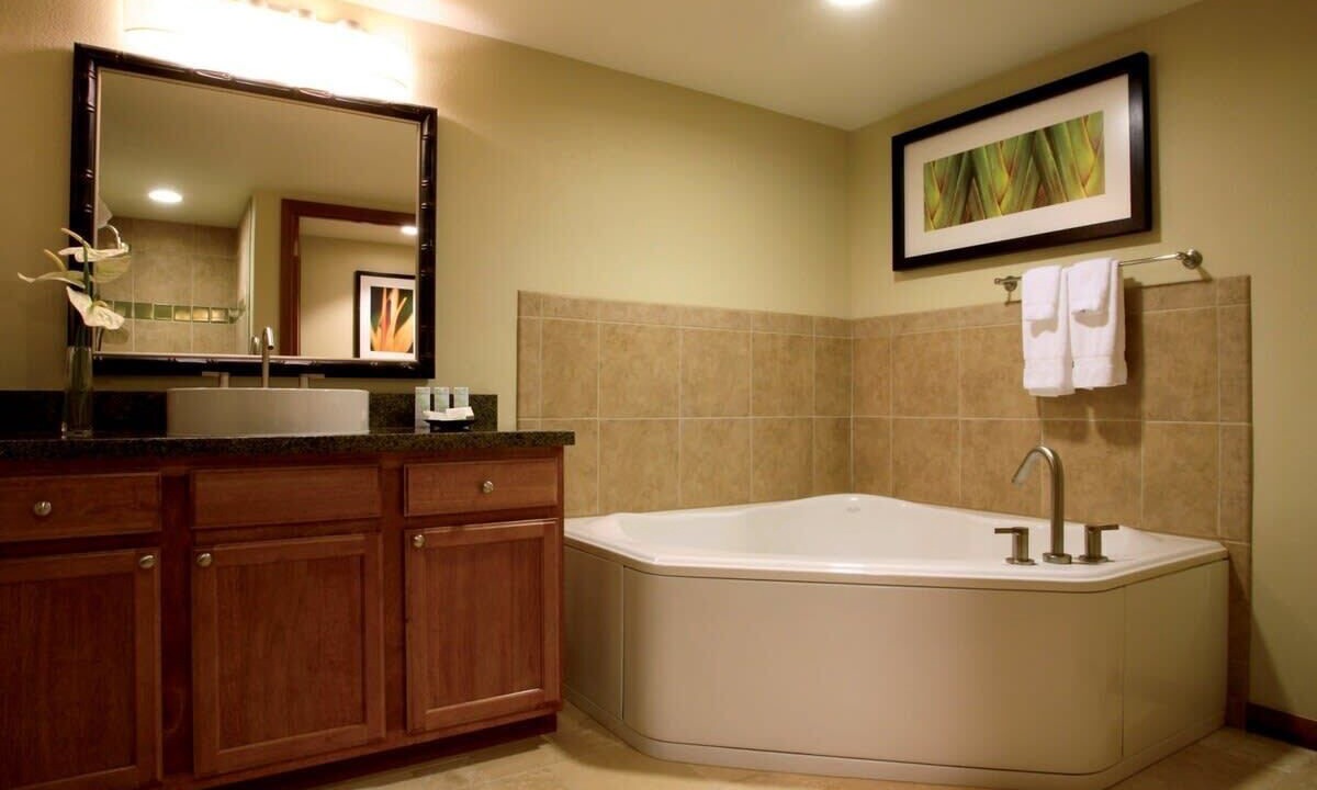 Photo of Bathroom in Waikiki