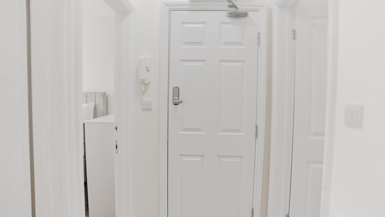 Photo of Others in Euston