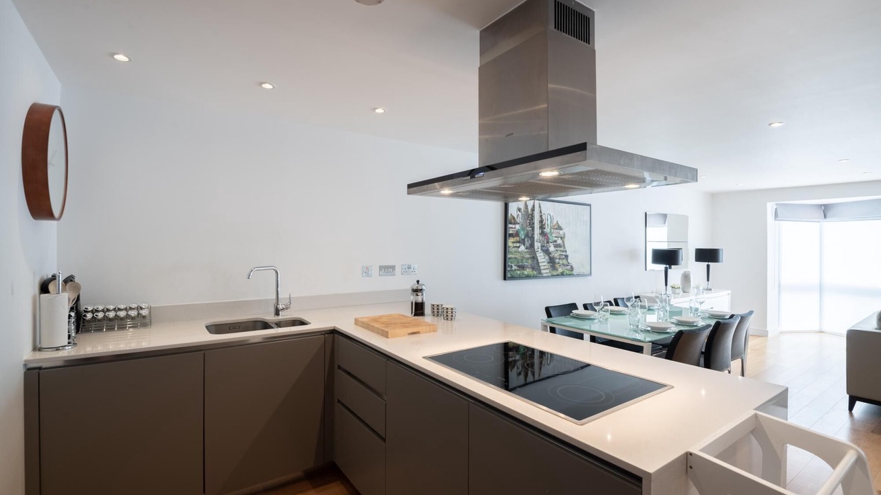 Photo of Kitchen in Queen's Park