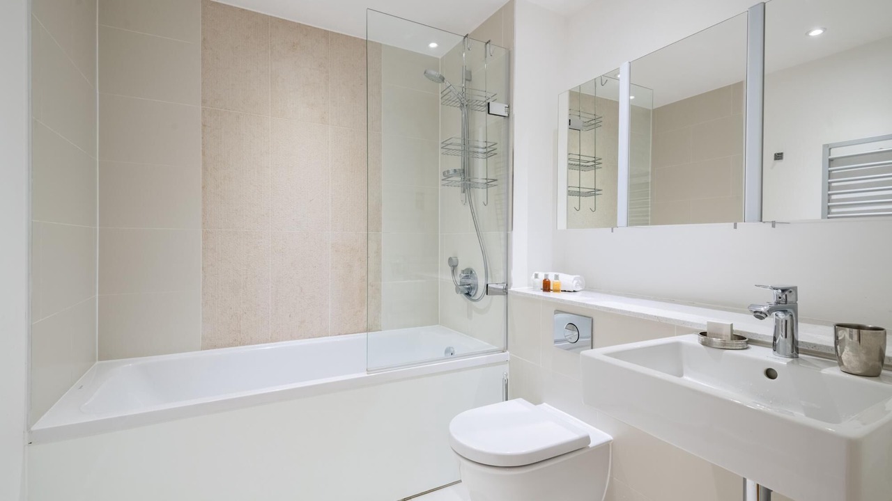 Photo of Bathroom in Queen's Park