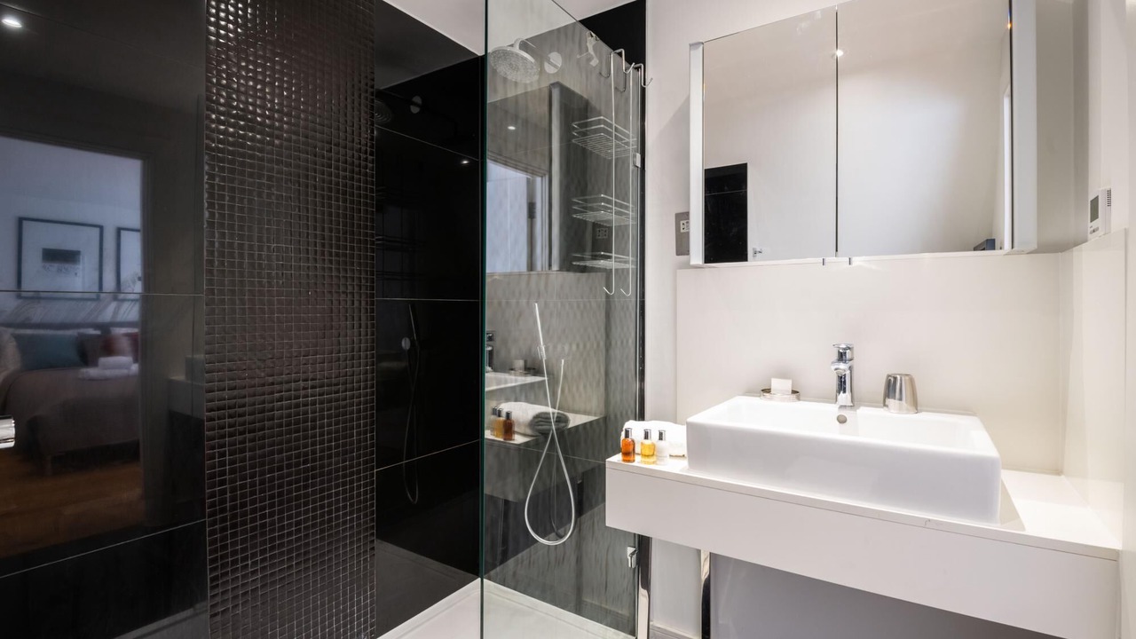 Photo of Bathroom in Queen's Park