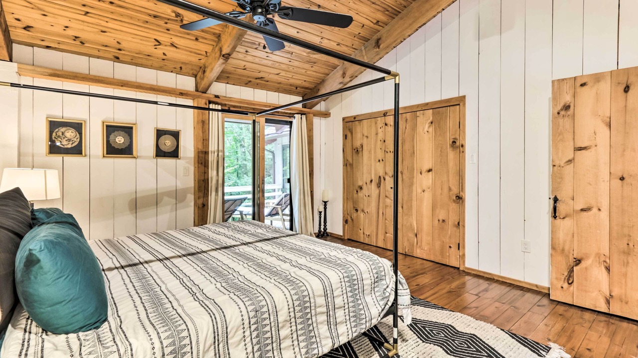 Photo of Bedroom in Otis