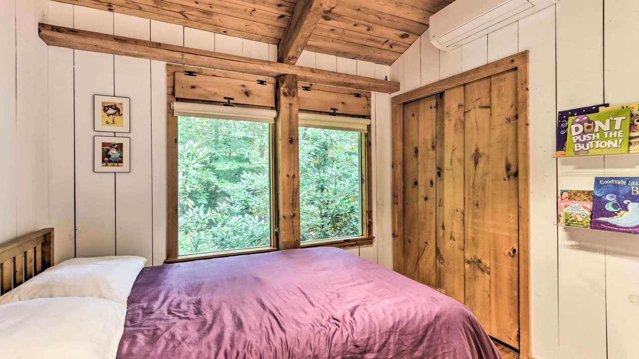 Photo of Others in Otis