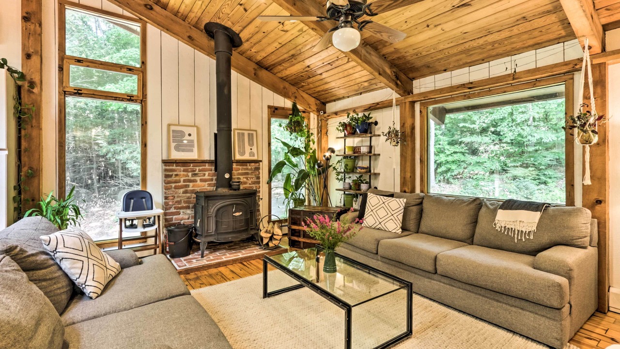 Photo of Others in Otis