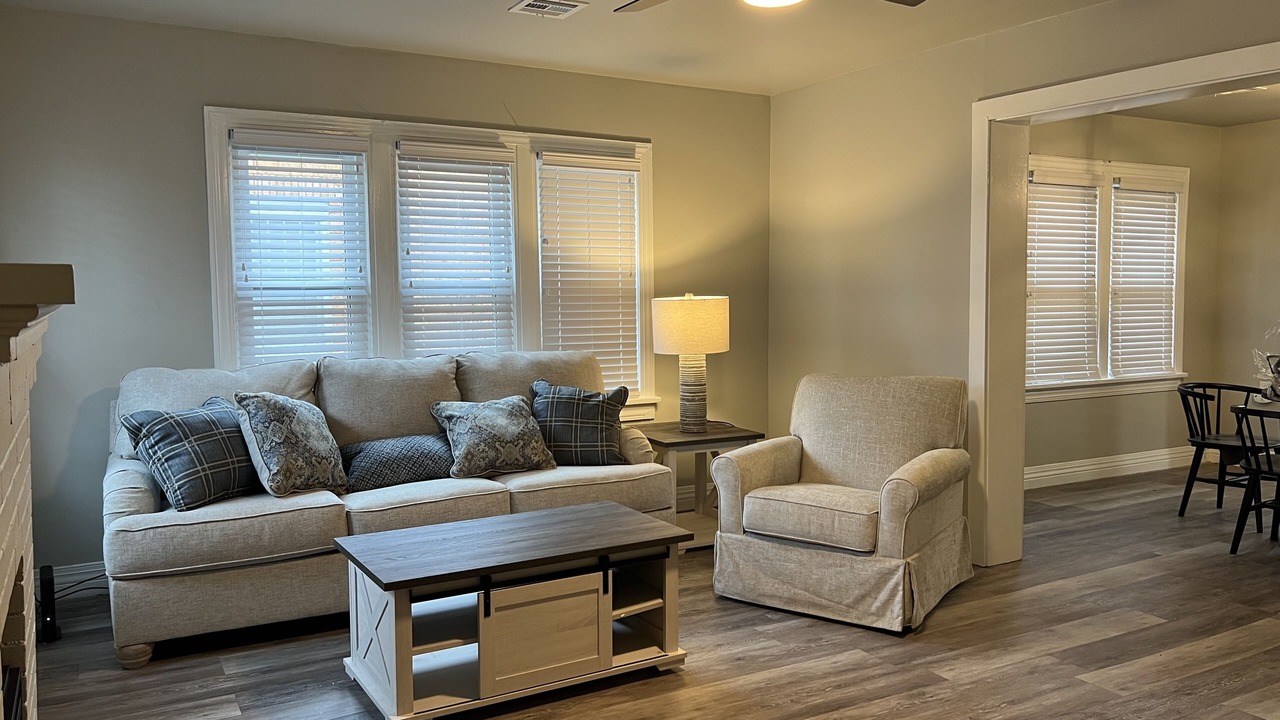 Photo of Livingroom in Muskogee