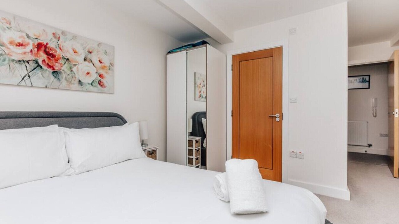 Photo of Bedroom in Henley