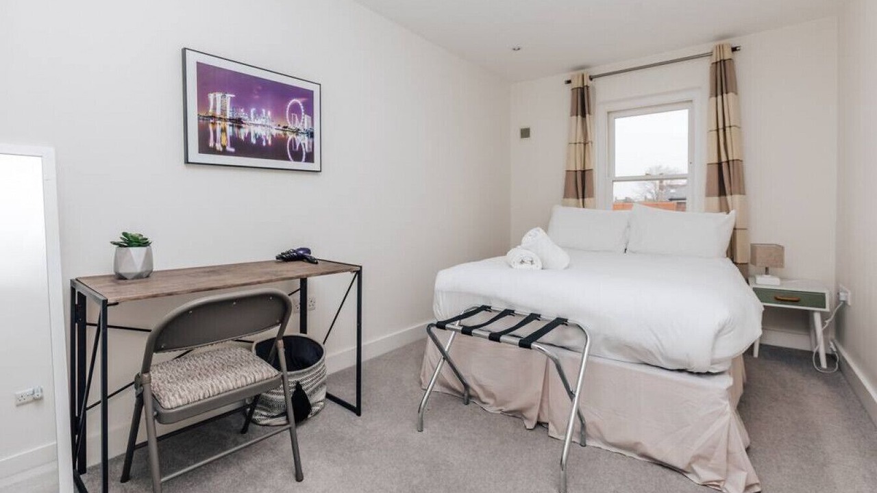 Photo of Bedroom in Henley