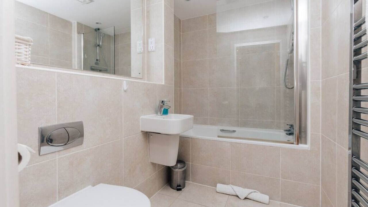 Photo of Bathroom in Henley