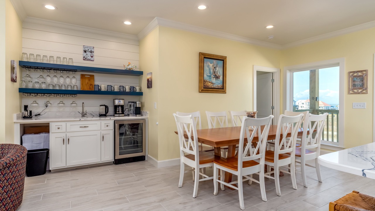 Photo of Bedroom in Dauphin Island