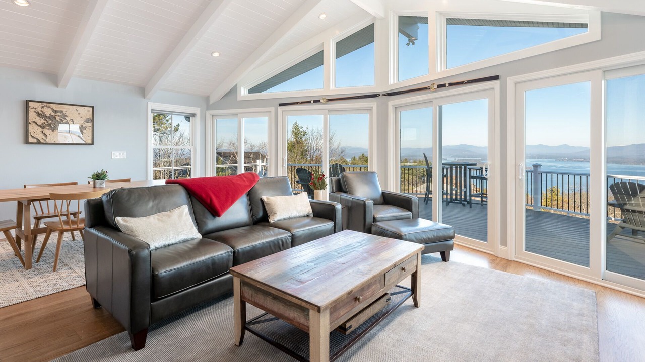 Photo of Livingroom in Gilford