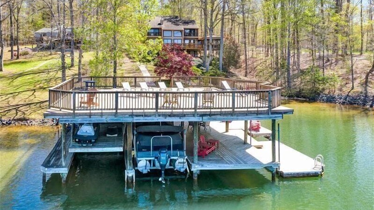 Photo of Outdoor in Huddleston