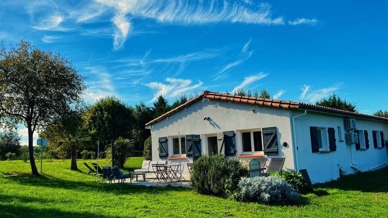 Photo of Outdoor in Peyrole