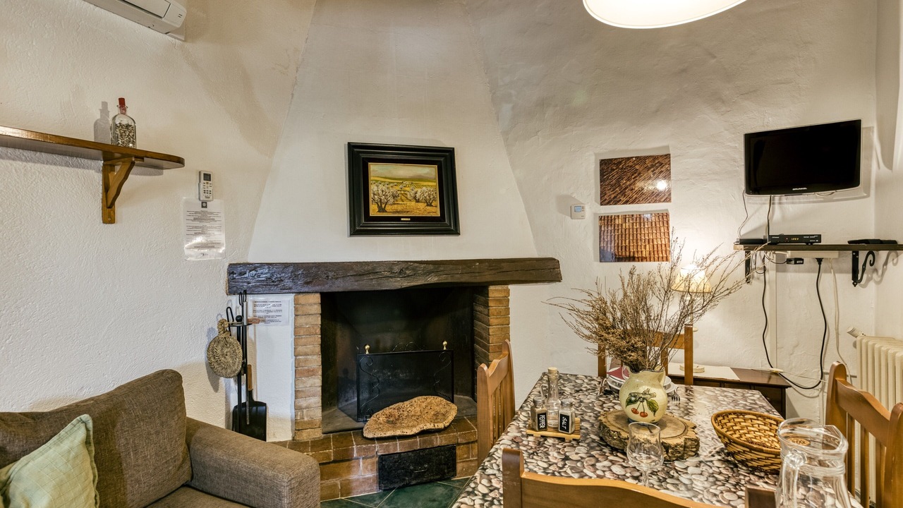Photo of Livingroom in Llampaies