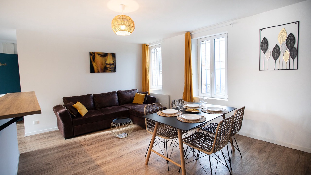 Photo of Others in Eu