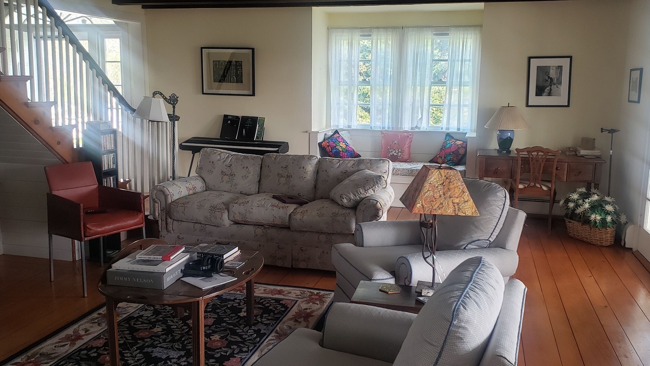 Photo of Livingroom in Castine