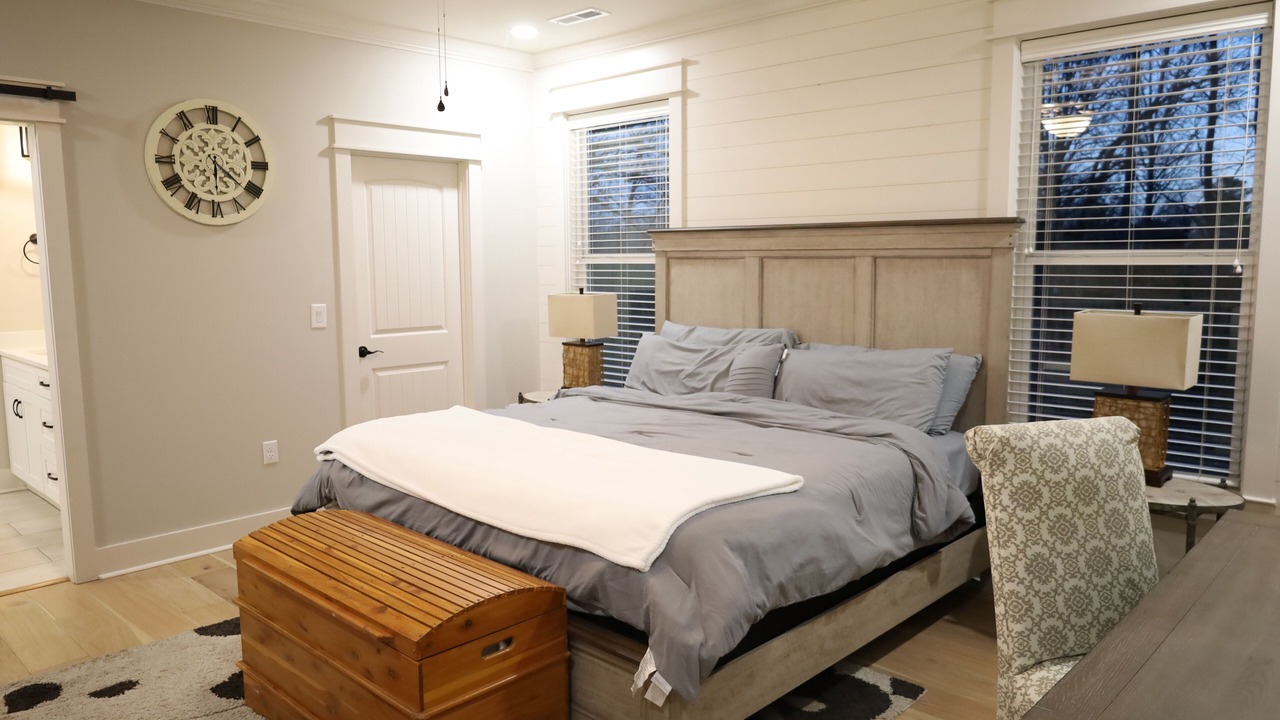 Photo of Others in Graysville